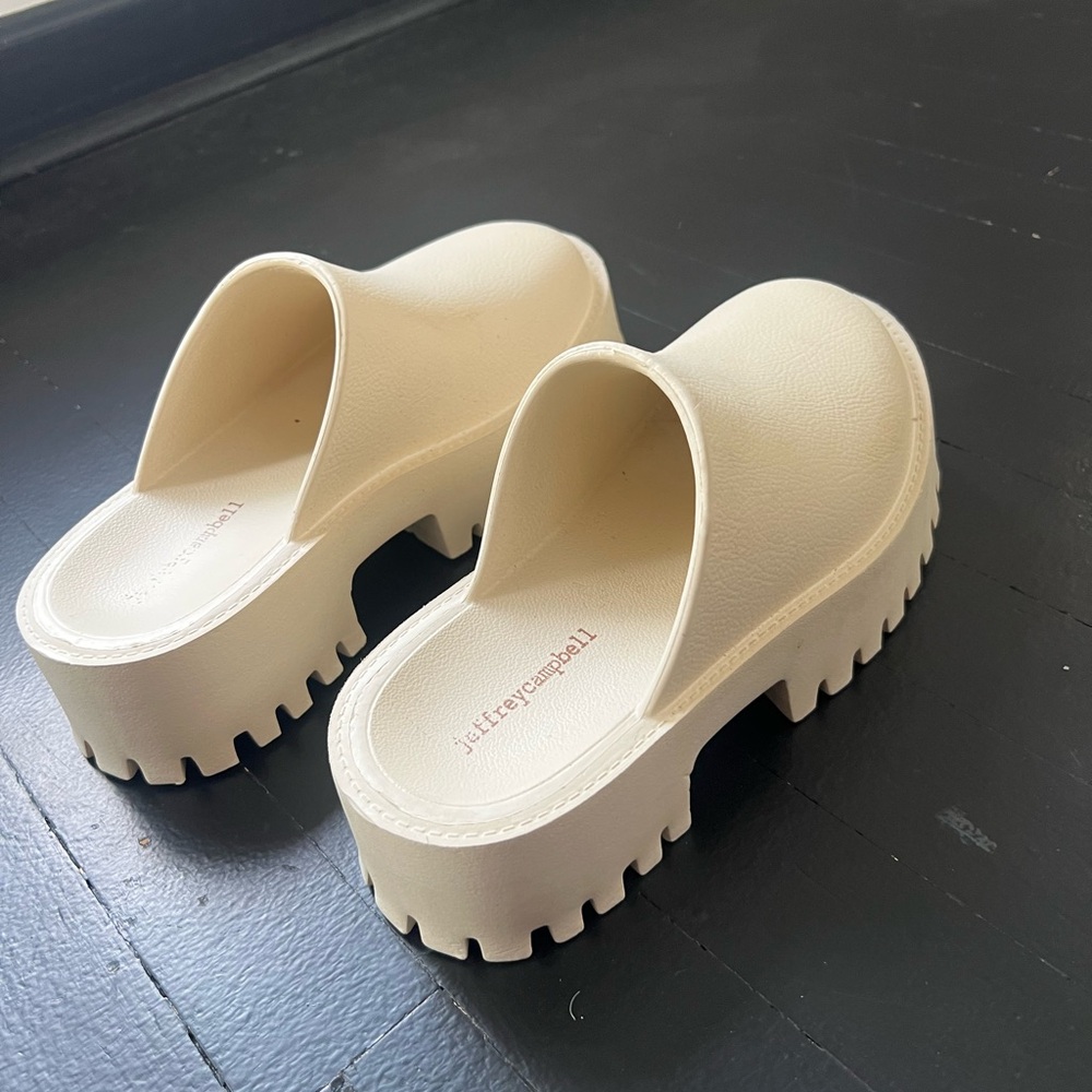 Jeffrey Campbell Cream Platform Mules - Picture 3 of 3